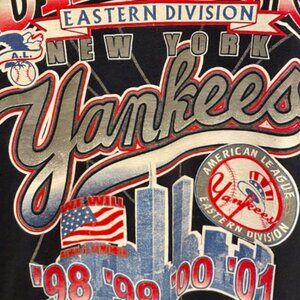 VINTAGE New York Yankees WORLD SERIES T-SHIRT
